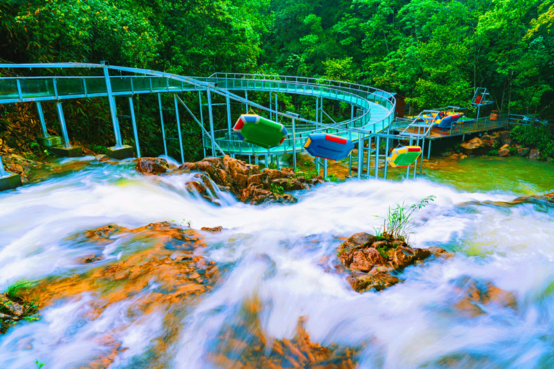 16.湖南省九龍江國家森林公園